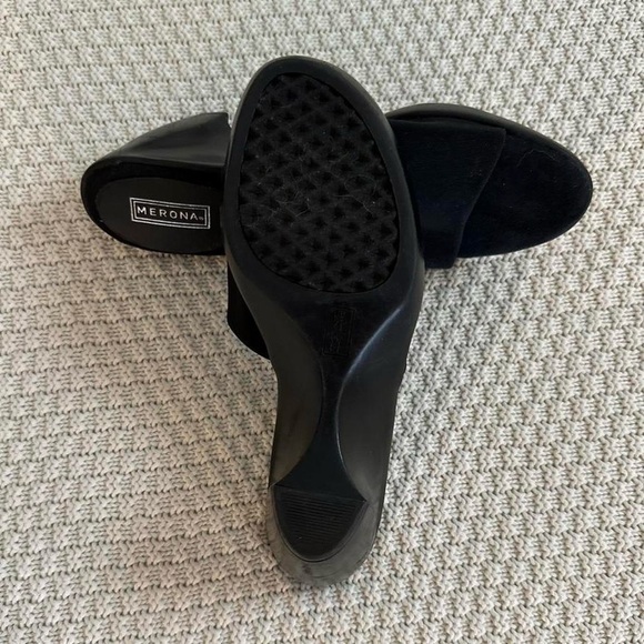 Merona Black Wedge Heels/Sandals - Picture 6 of 7